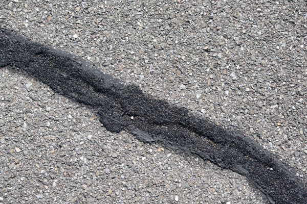 Cost of Driveway Crack Sealing in Manteca
