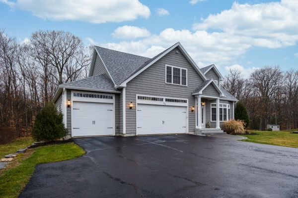 Cost of Driveway Tarring in Manteca