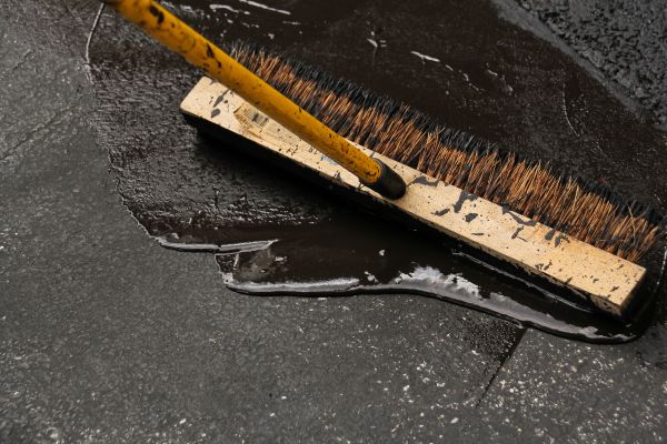 Commercial Asphalt Sealing in Manteca