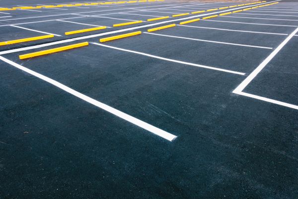 Asphalt Parking Lot Sealing in Manteca