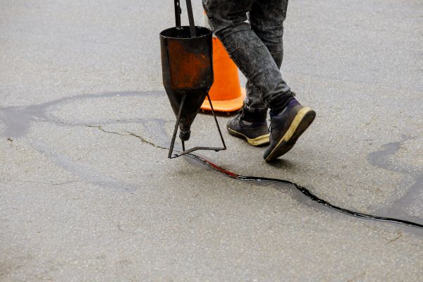 Cost of Hot Crack Filling in Manteca