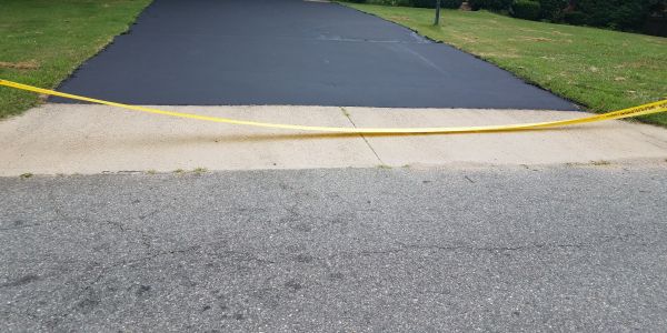 Driveway Sealcoating in Manteca